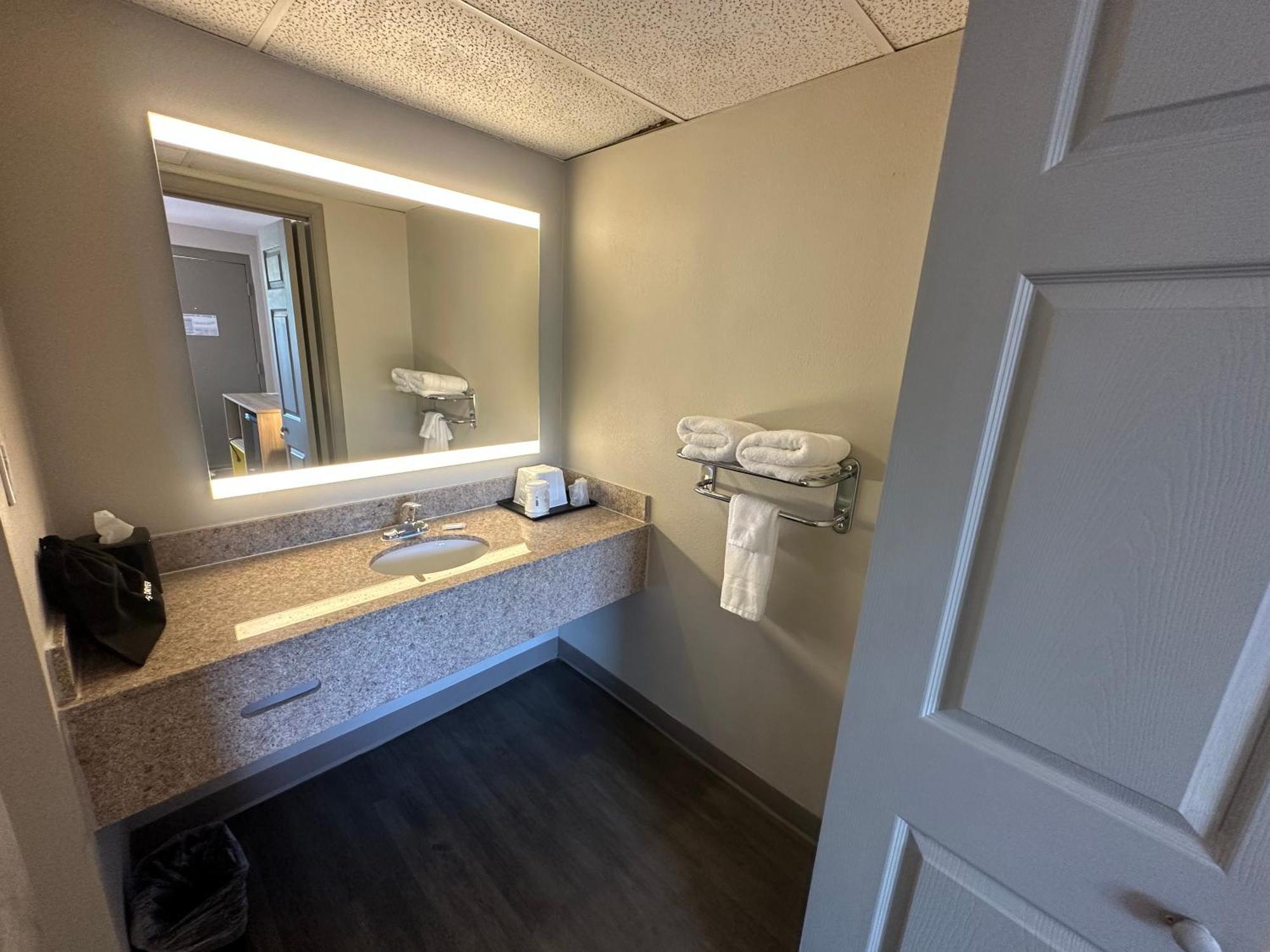 Days Inn By Wyndham Farmington Nm Екстер'єр фото